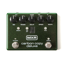 Load image into Gallery viewer, DUNLOP MXR® CARBON COPY® DELUXE ANALOG DELAY PEDAL - M292