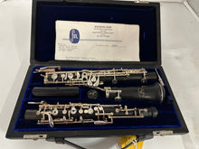 Load image into Gallery viewer, Fox Model 300 professional Oboe from 1991