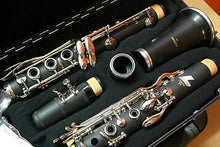 Load image into Gallery viewer, Leblanc Bb Clarinet 7242
