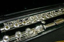 Load image into Gallery viewer, Sankyo Flute Silver Sonic